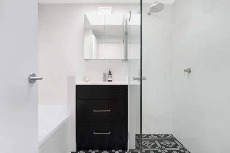 Bathroom renovation by Pink Plumbing Sydney, photo 15